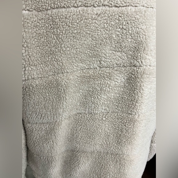 Women’s Sherpa Teddy fur jacket coat puffer for winter or fall shearling - Picture 9 of 11